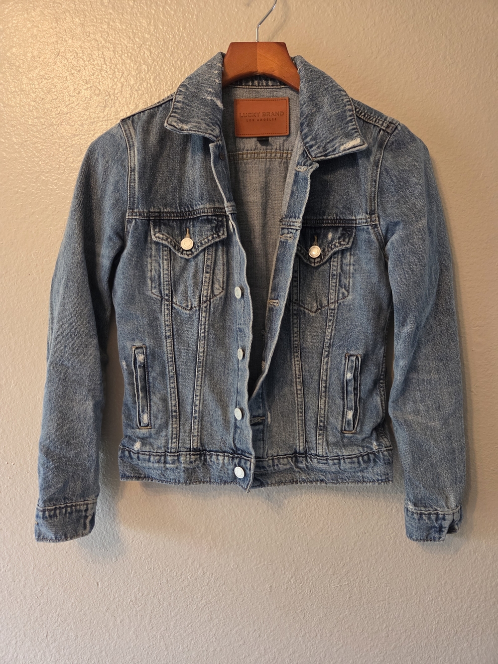 Classic Light Blue Denim Jacket Western Trucker Distressed Casual  Jean